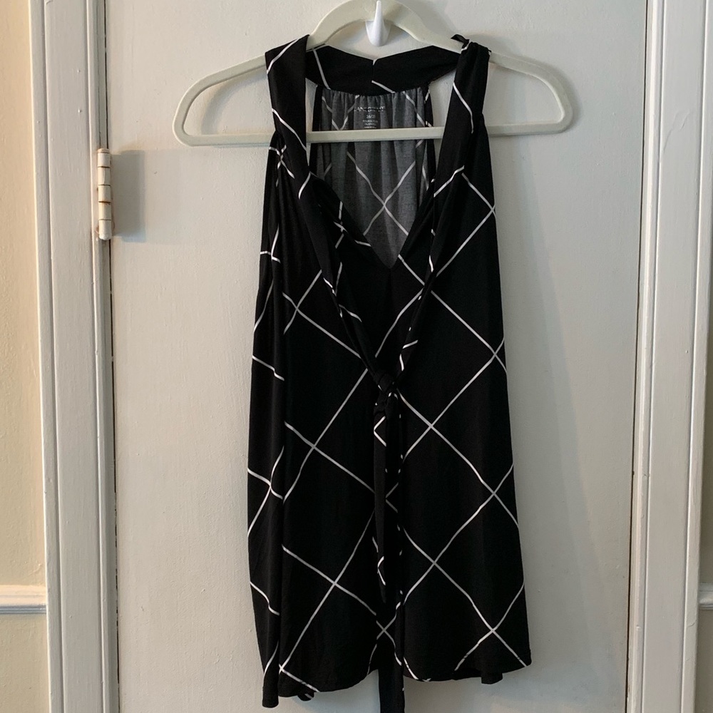 Lane Bryant 26/28 sleeveless shirt